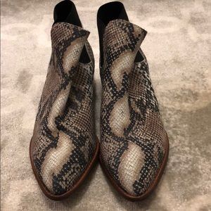 Snakeskin Print Booties, Size 6